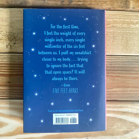 FIVE FEET APART Hard Cover Book, Excellent Condition - Never Read - Picture 3 of 3